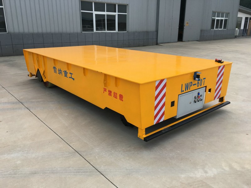 ماشین آلات 60T Electric Trackless Transfer Wagon