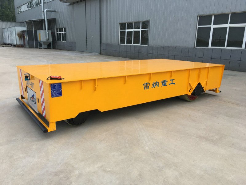 ماشین آلات 60T Electric Trackless Transfer Wagon