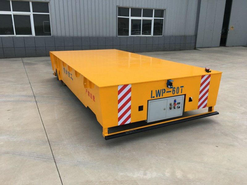ماشین آلات 60T Electric Trackless Transfer Wagon